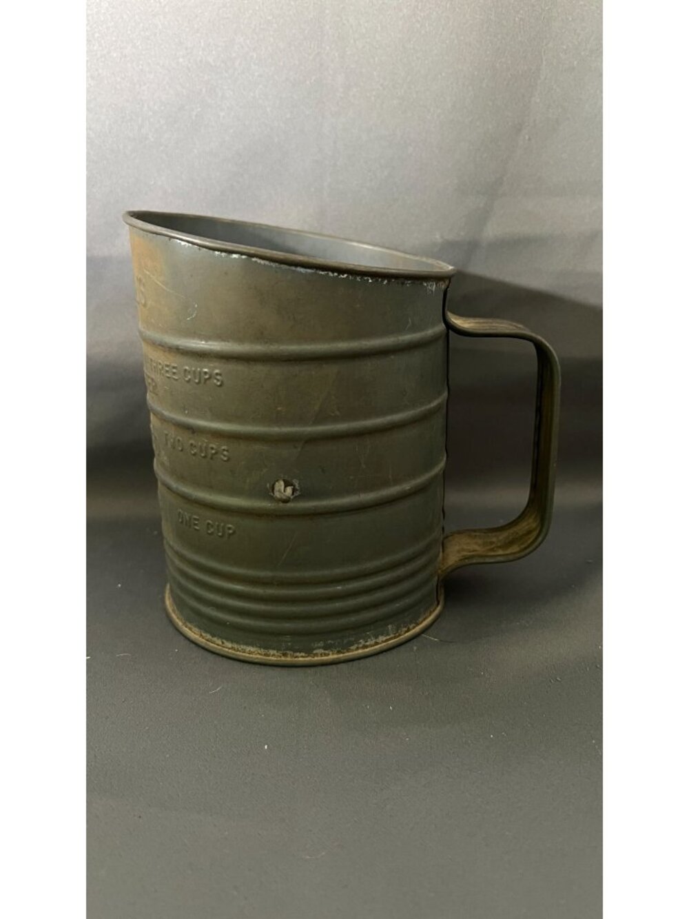 Vintage Bromwells Measuring Sifter 3-Cup Flour Sieve USA Tin Handle - Picture 3 of 5